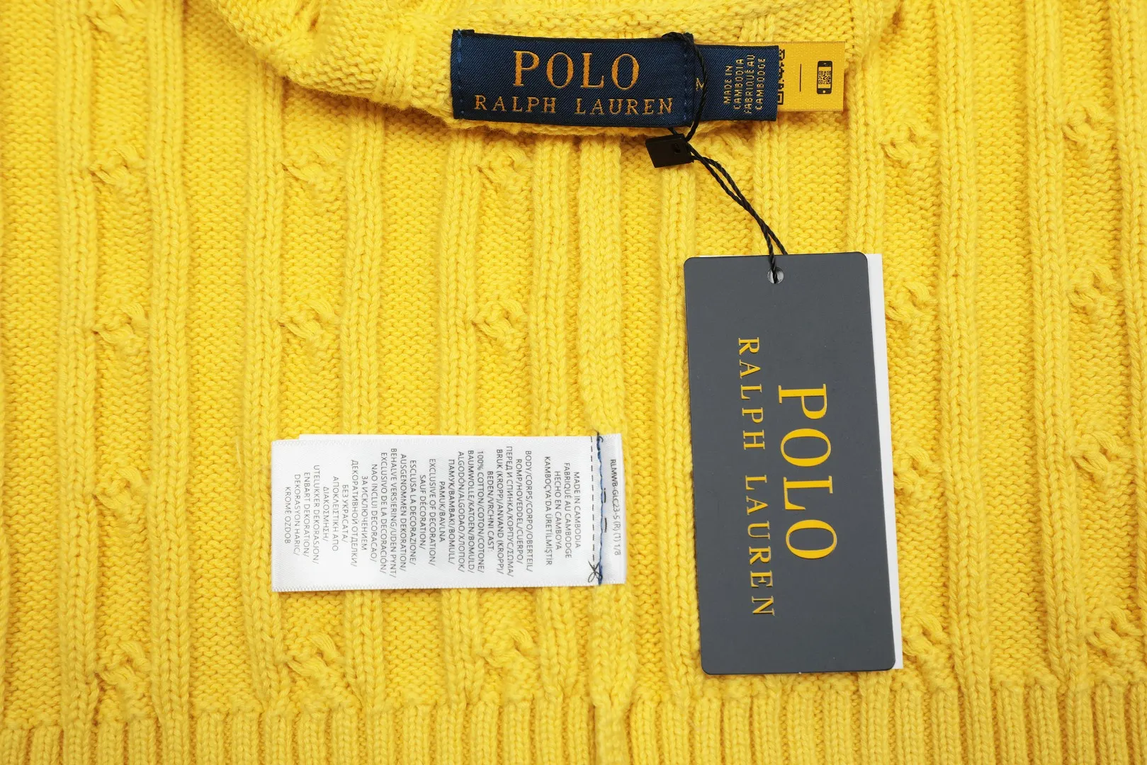 🅿️160 "Top quality" Style number: DS002# (not off the shelves all year round) [Ralph Lauren round neck solid color pony embroidered logo knitted short sleeves] ✅Ralph Lauren classic basic versatile knitted short sleeves for all seasons ✅Main supplier platform live broadcast Wholesale entities Replenish when out of stock Not off the shelves ✅ZP quality 1:1 version Scan the code to enter the GF website Counter quality ✅Detailed quality is the only one in Guangzhou Imported quality cotton yarn, focusing on high-end, cost-effective, good quality needless to say ✅The version is restored to the original order, the maximum size can be worn up to 160 pounds, loose, comfortable and stress-free ✅The upper body is simple and easy to match, a must-have for goddess ootd, good-looking clothes are never picky, a must-have in the goddess’ wardrobe Size: S-XL Color: Black White Gray Light Blue Light Pink Colorful Blue Khaki Bright Yellow Fruit Green Milk Apricot Wood Green Taro Purple Chinese Red Anchor Red Navy Red Label Navy Blue White Label